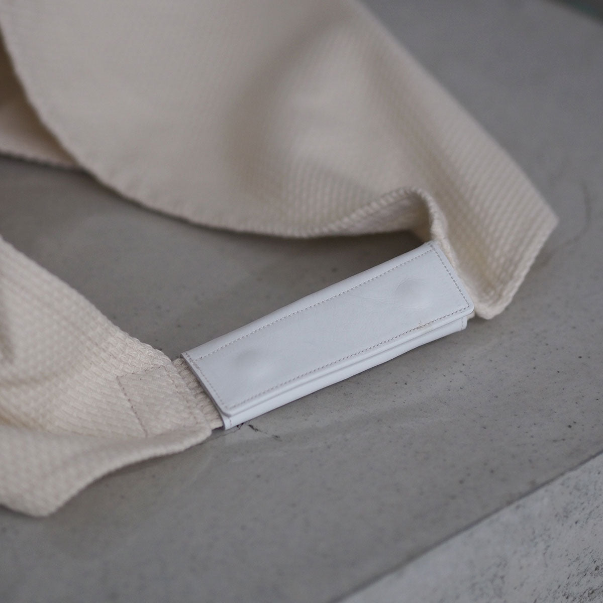 Leather handle cover