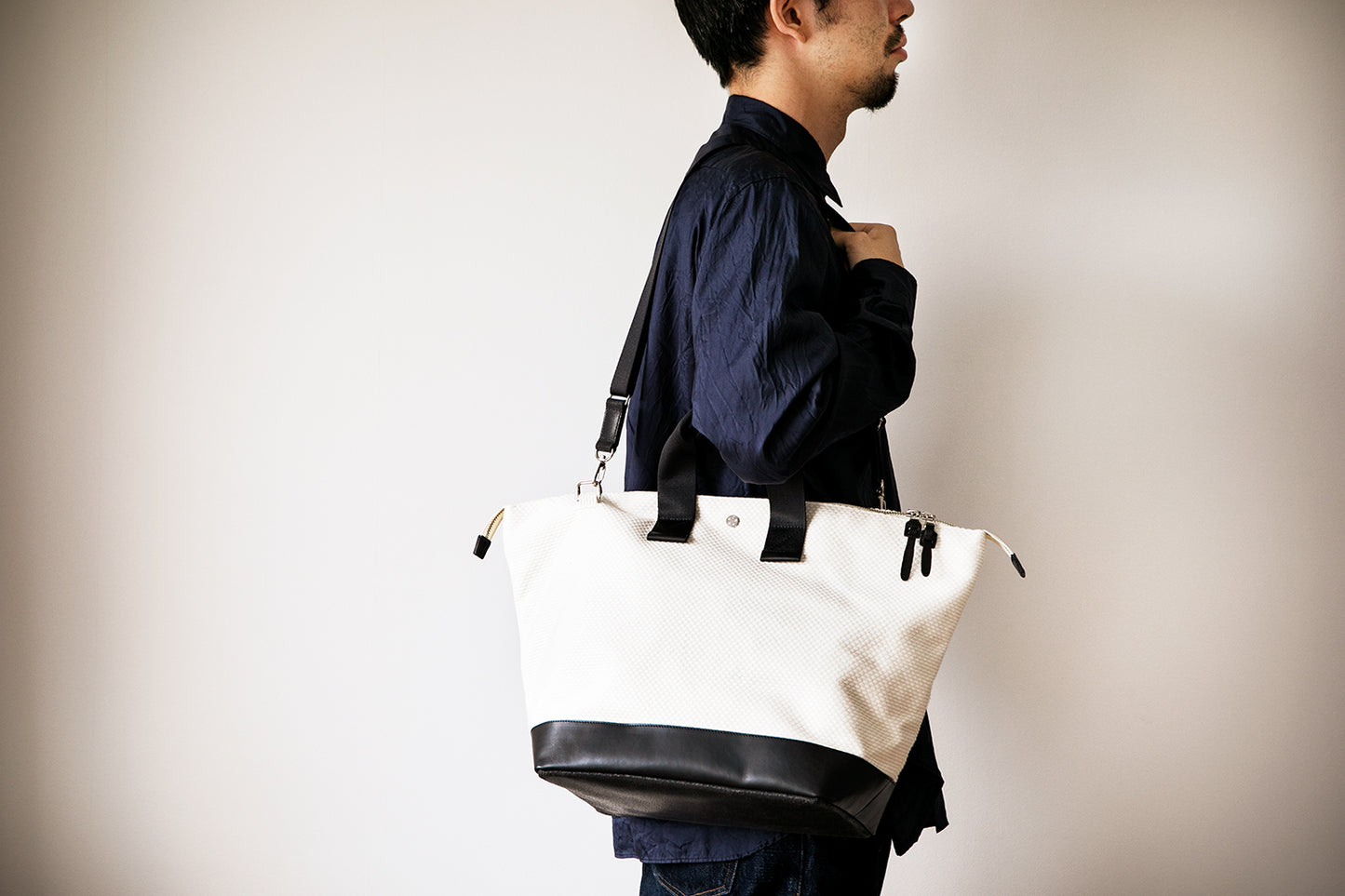 N°32-plus Bowler bag medium + Shoulder strap