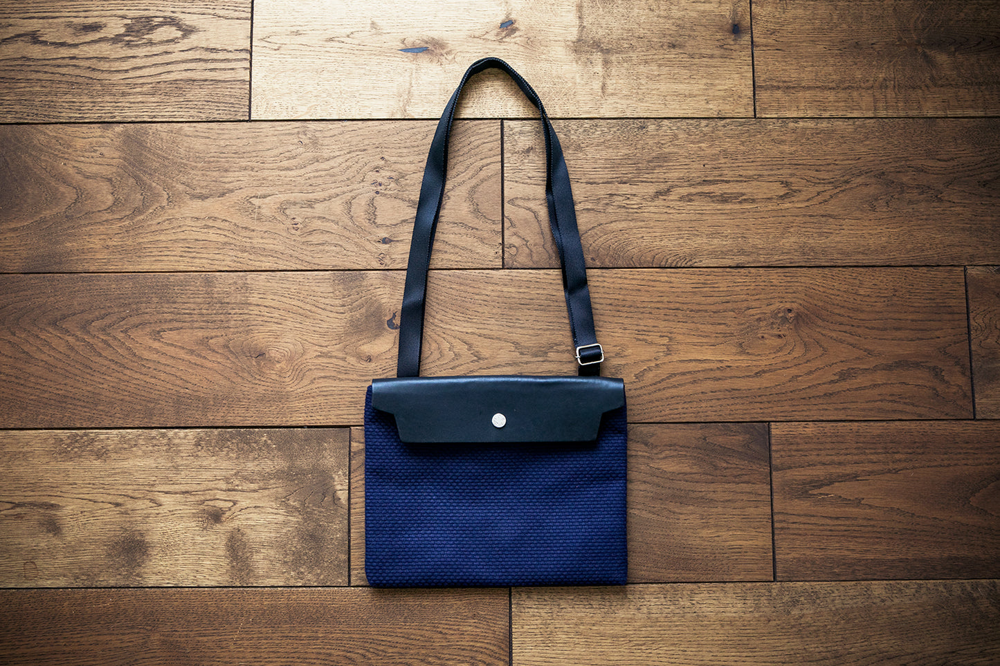 N°60 Micro shoulder medium