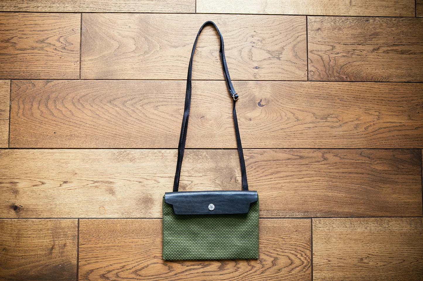 N°59 Micro shoulder small