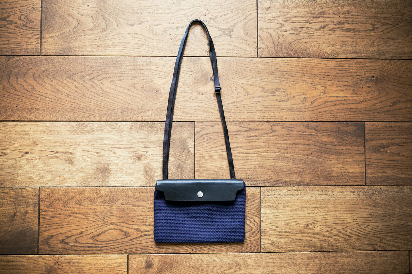 N°59 Micro shoulder small