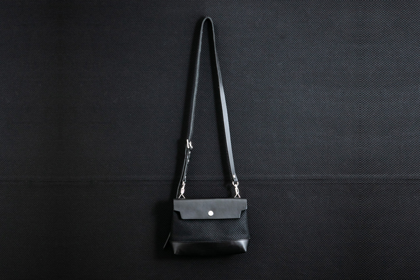 N°59-plus Micro shoulder small