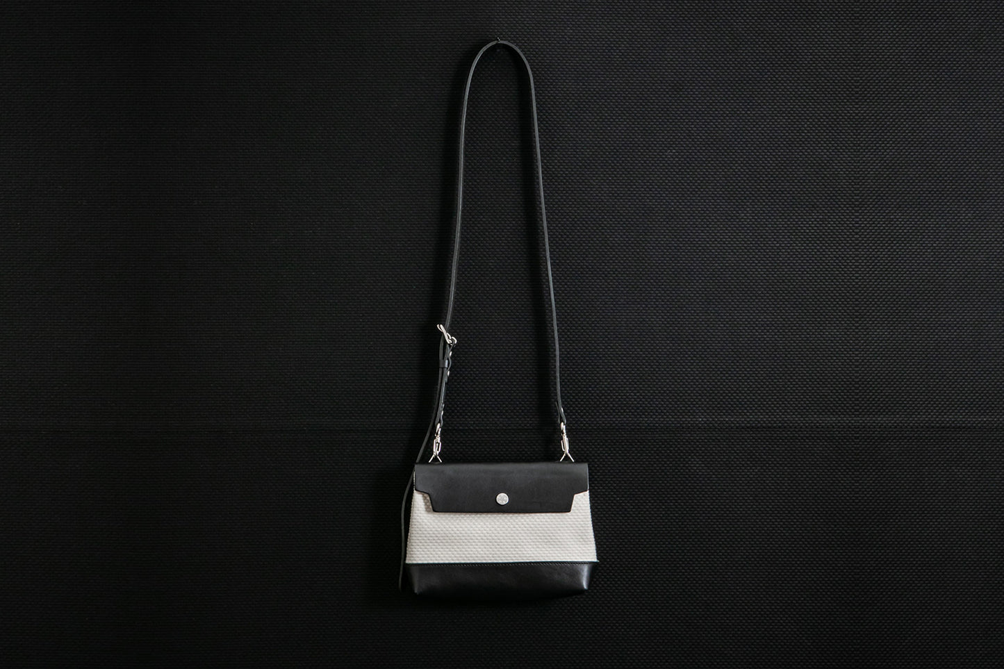 N°59-plus Micro shoulder small