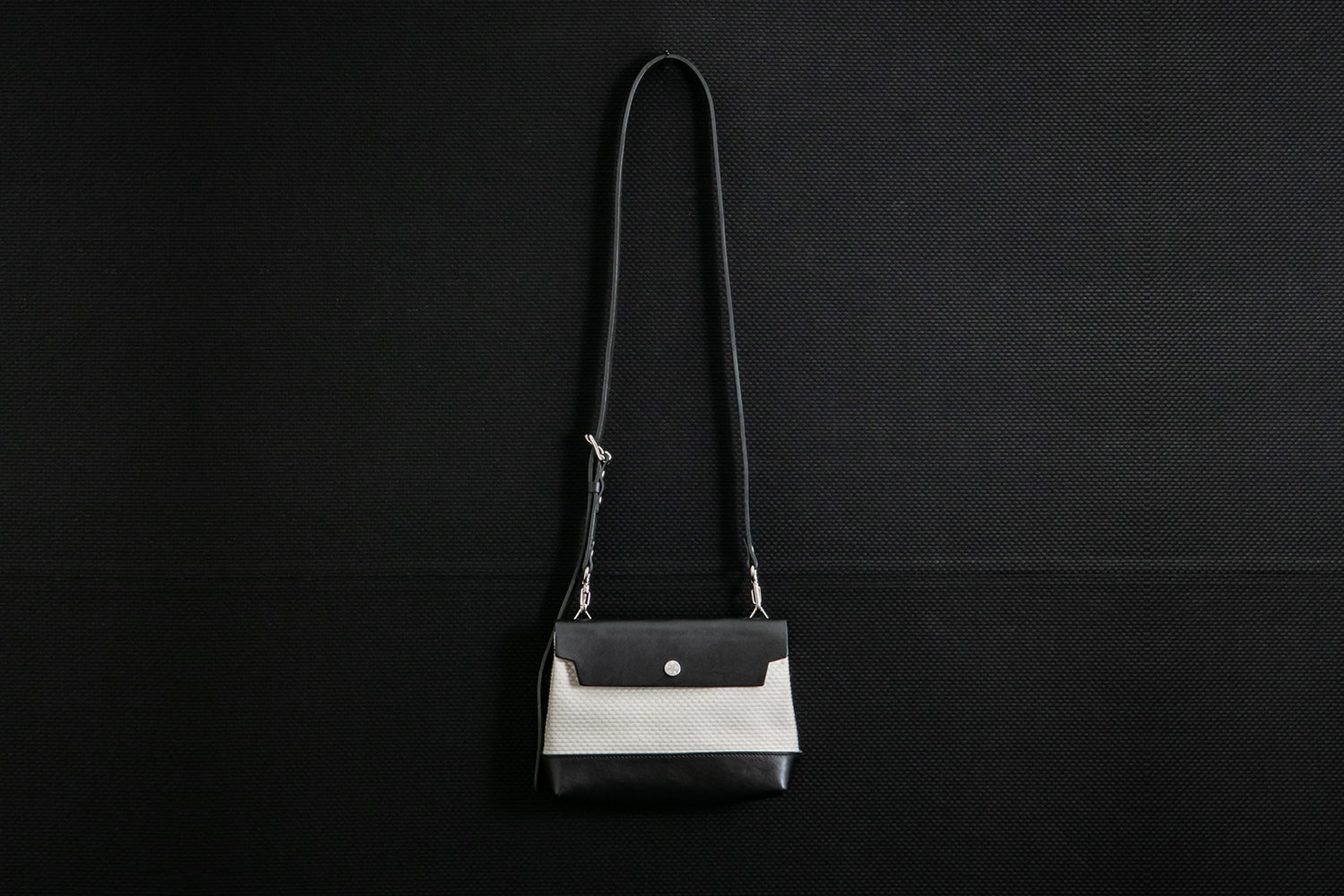 N°59-plus Micro shoulder small