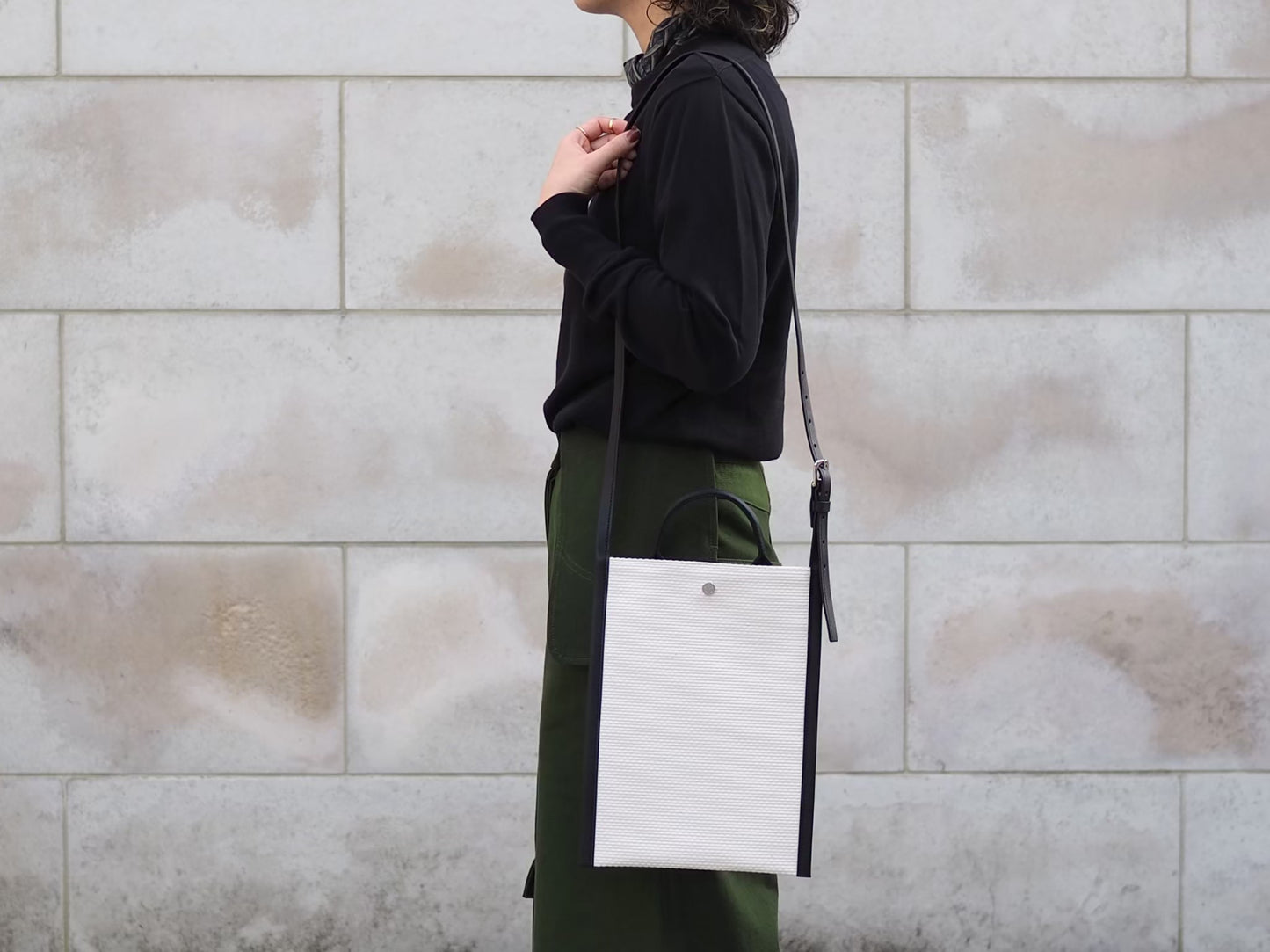 N°71-plus Flat shoulder