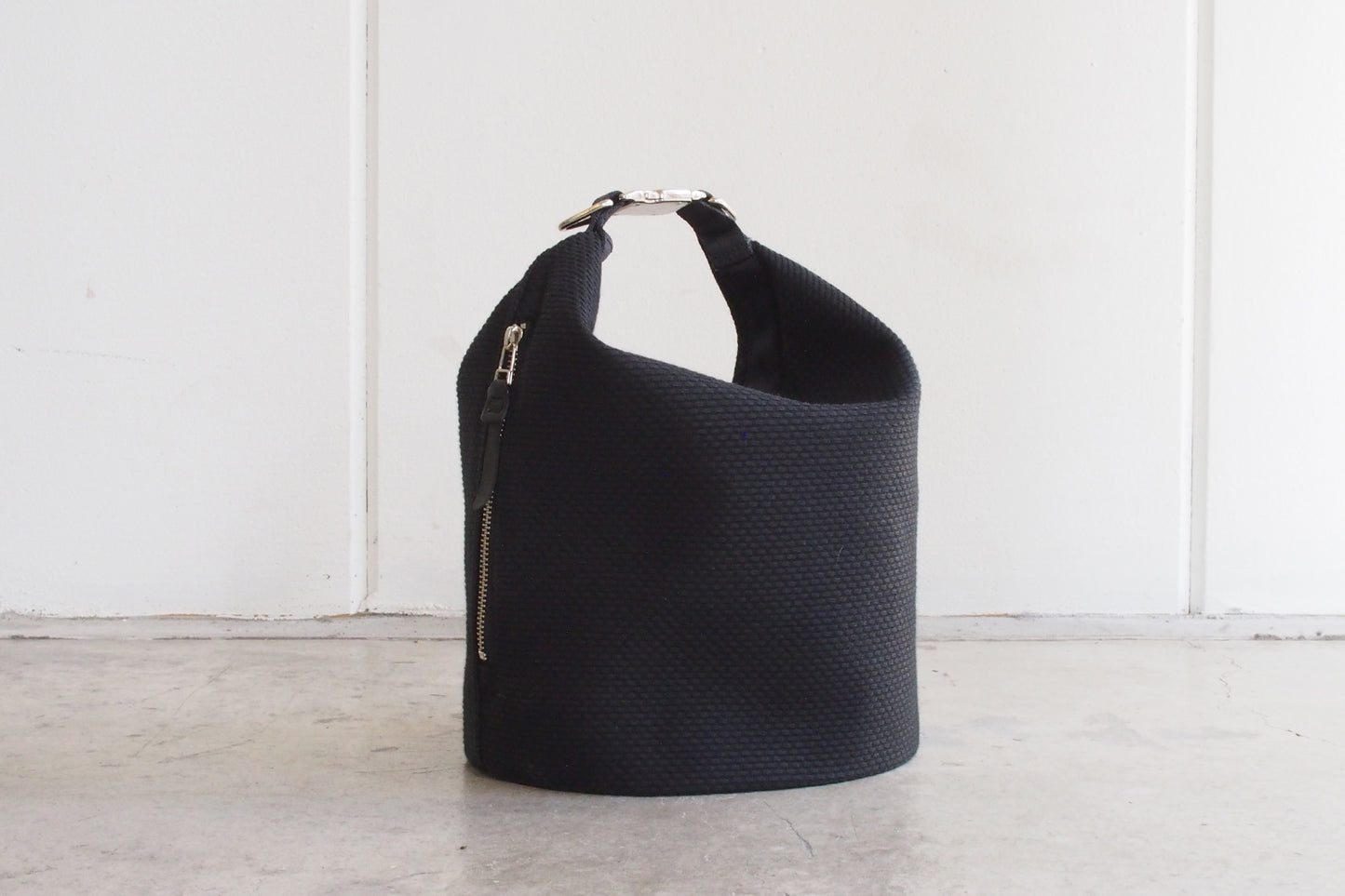 N°76 Roll top bag medium