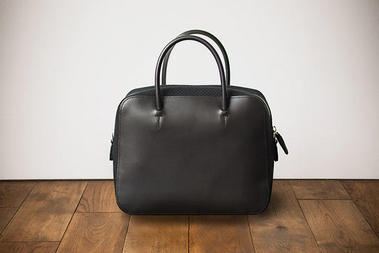 N°83 Square Zip bag medium