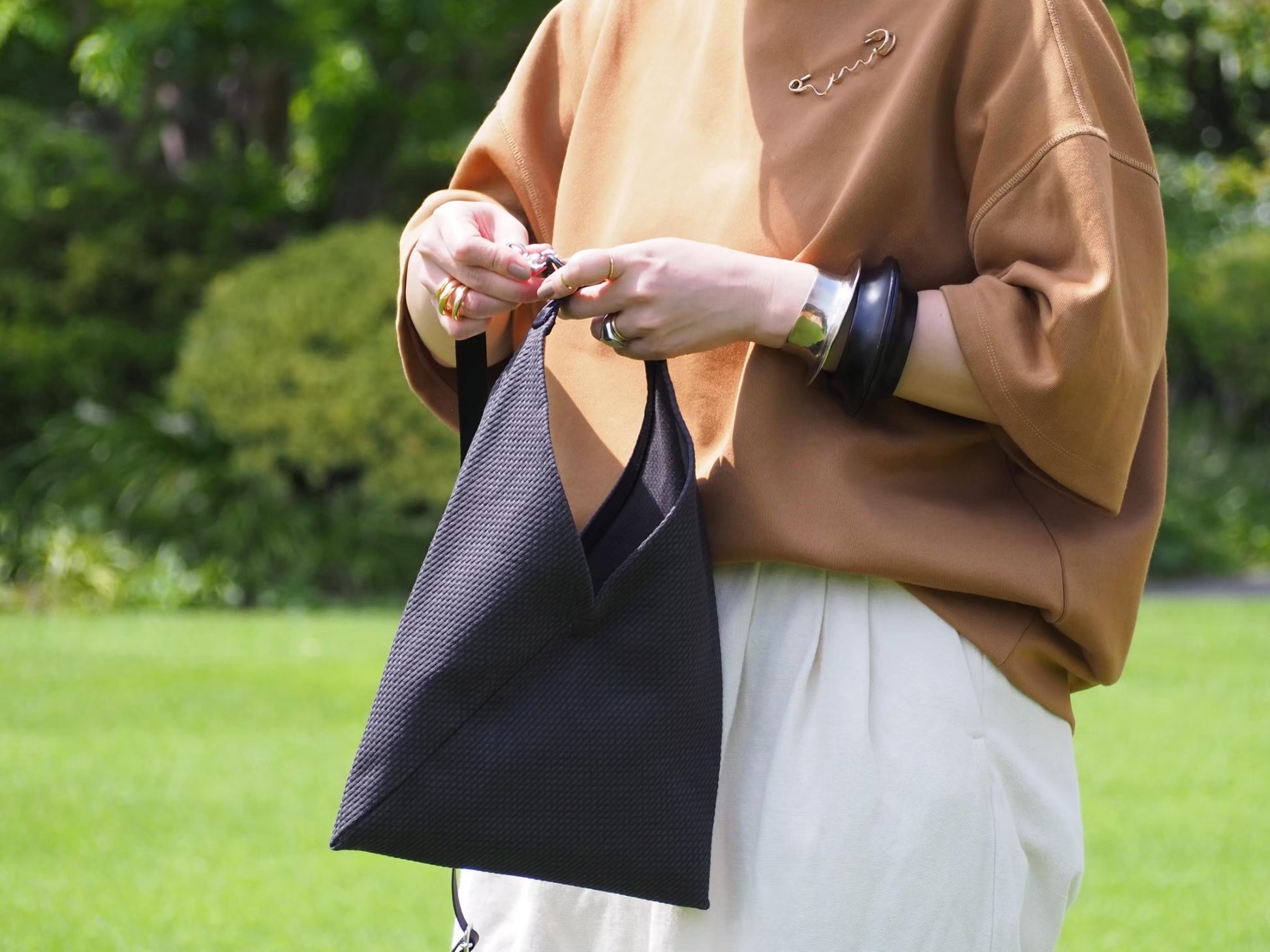 N°89 Triangle tote mini