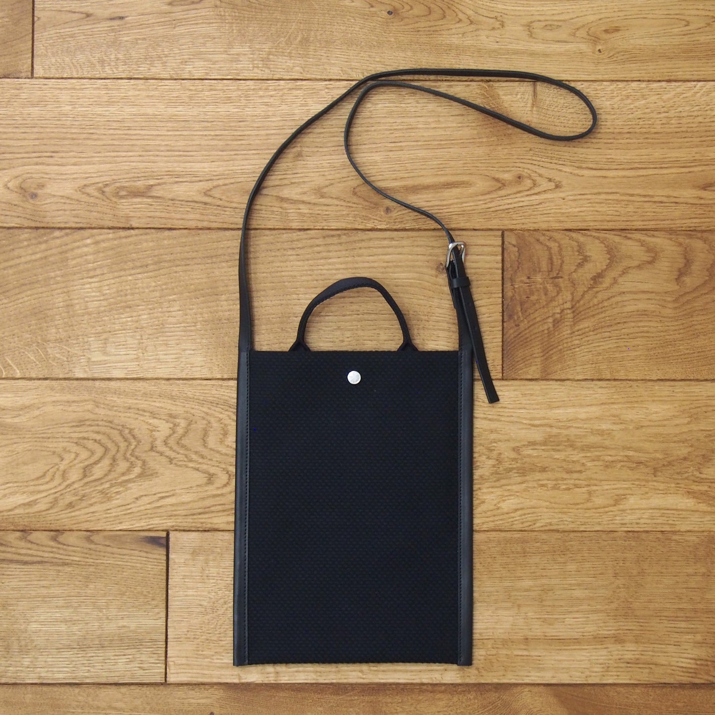 N°71-plus Flat shoulder