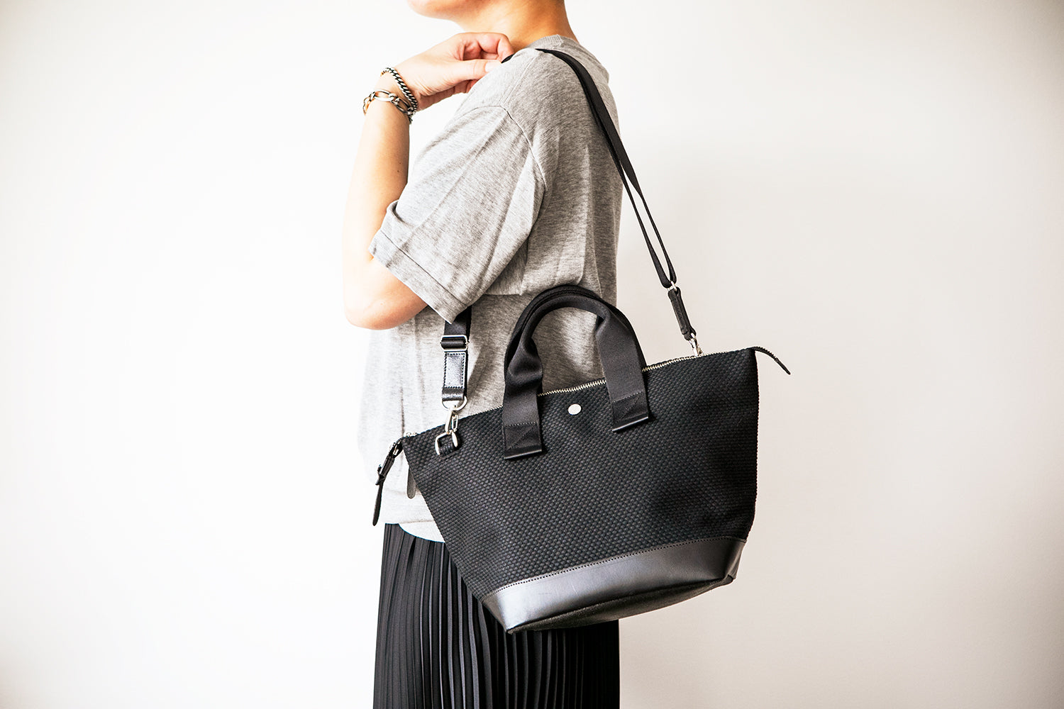 N°33-plus Bowler bag small + Shoulder strap